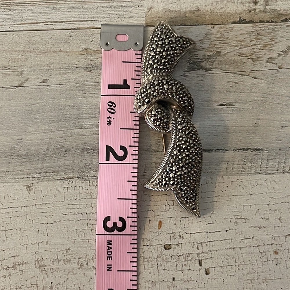 Judith Jack Sterling Silver Marcasite Bow Brooch Pin - Picture 5 of 6